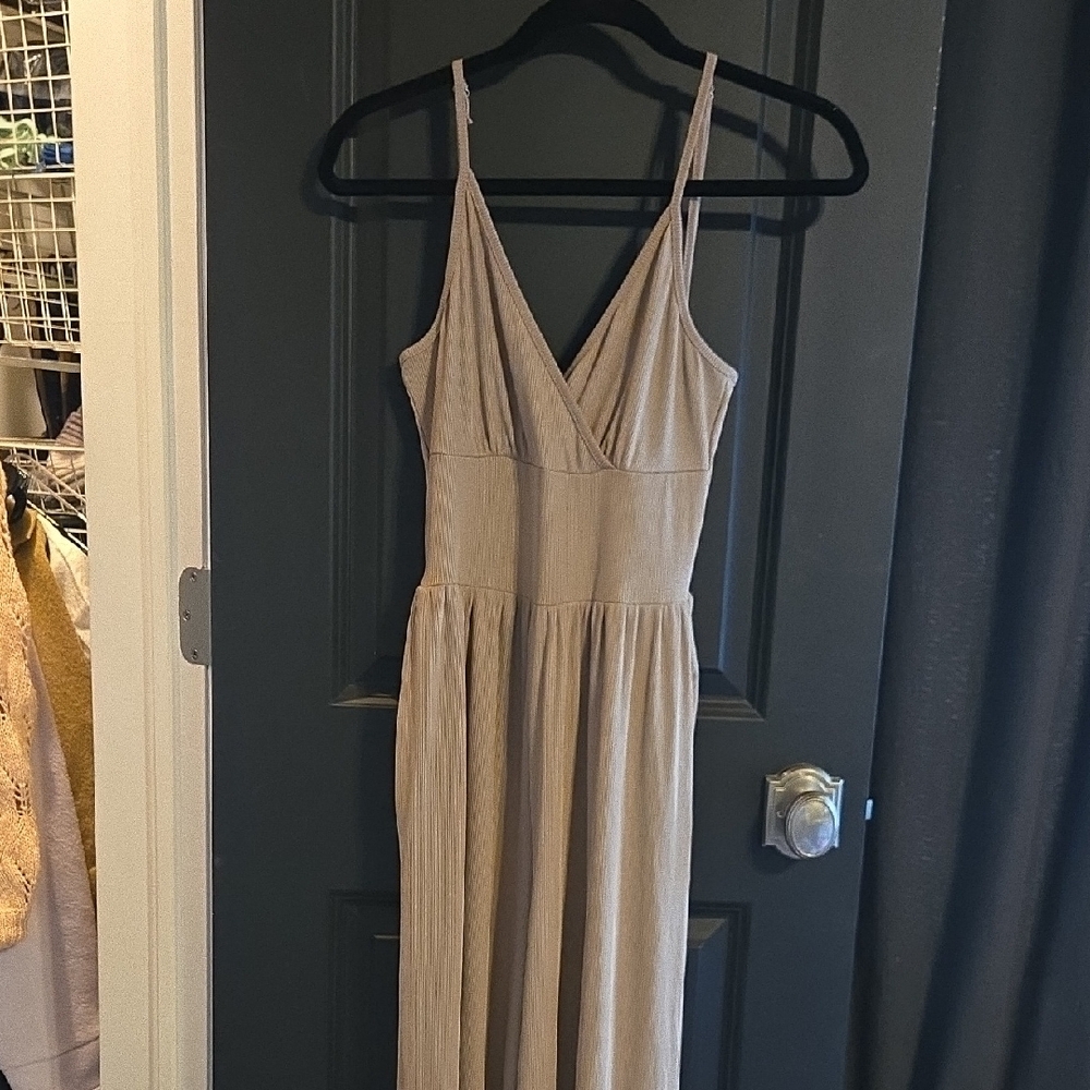 Elegant Beige Jumpsuit
